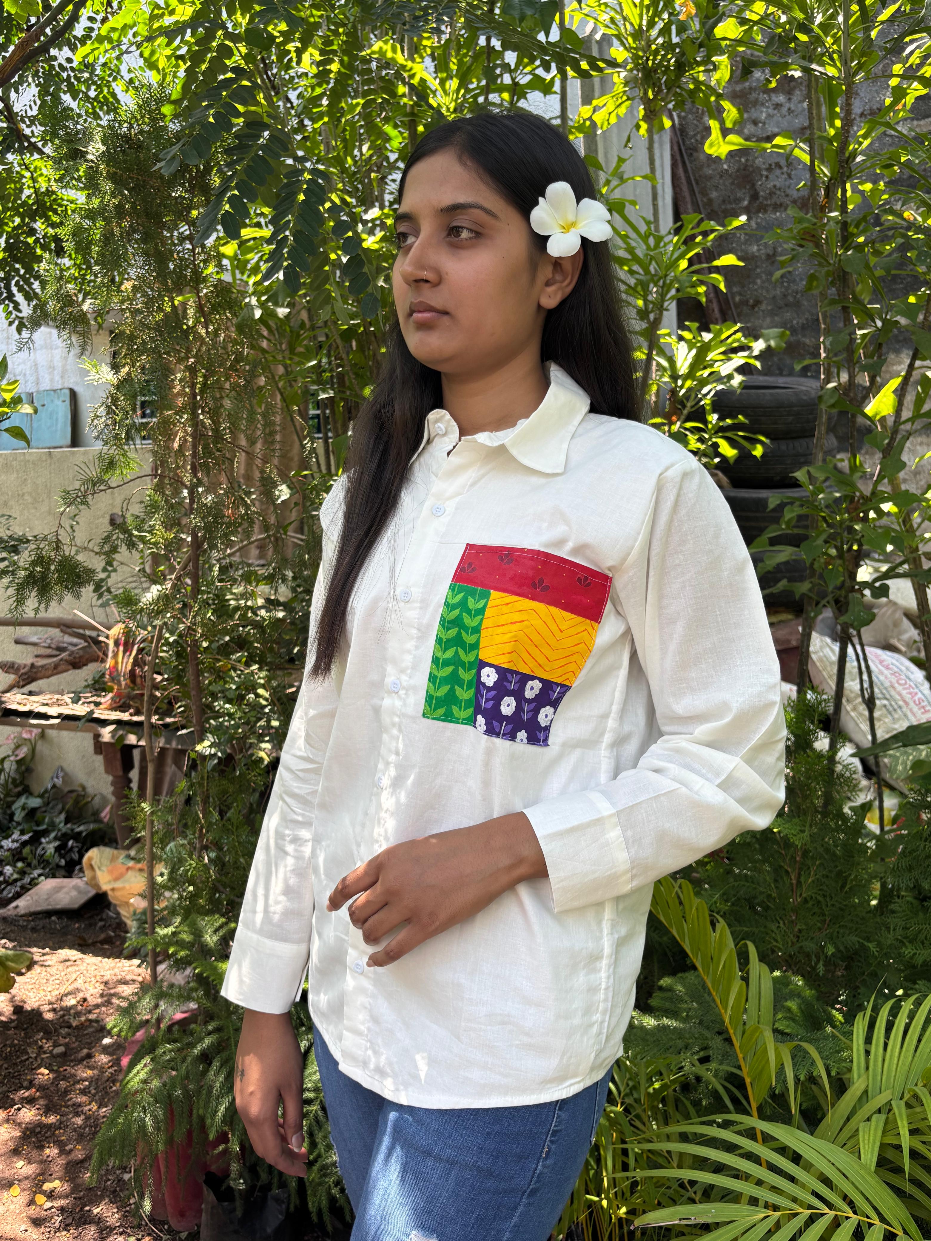 A white gamthi pocket shirt