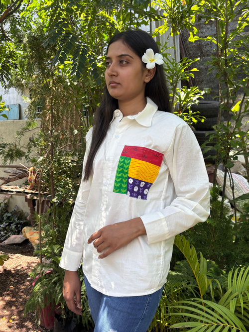 A white gamthi pocket shirt